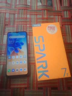 Tecno spark 7T =4/64