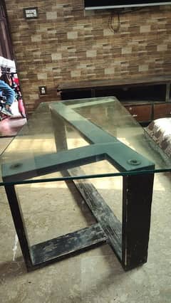 glass table for urgent sale