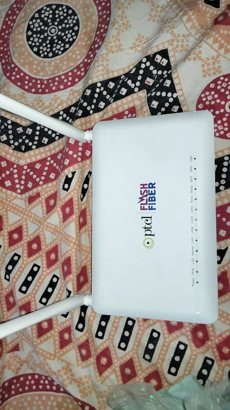 ZTE Ptcl Flash Fiber Modem With Adapter 0