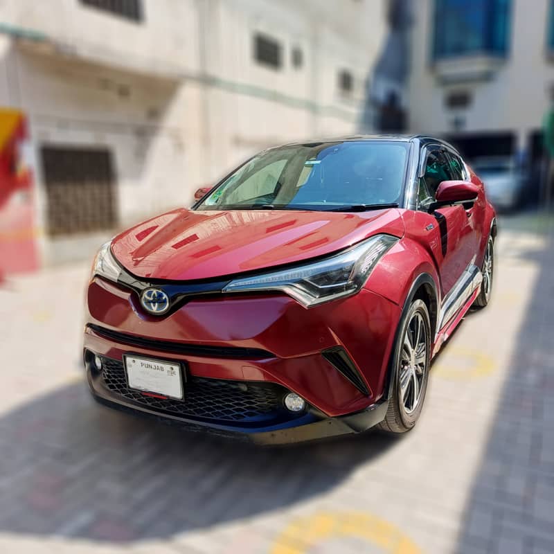 Toyota C-HR 2017 hybrid 3