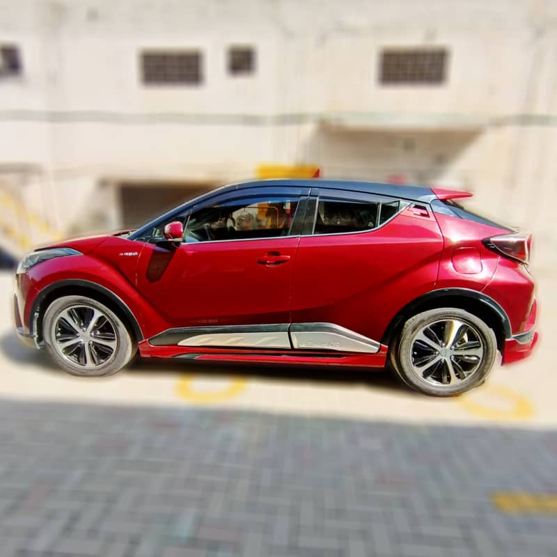 Toyota C-HR 2017 hybrid 12