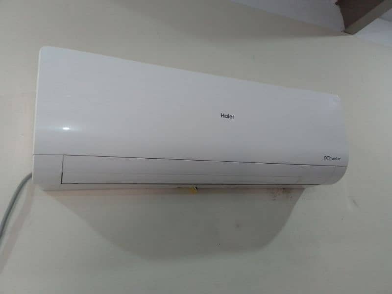 Hire inverter ac for sale condition 10/10 1