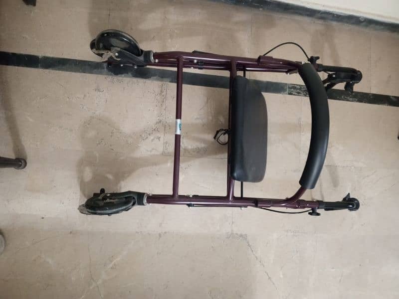 foldable walker with seats and brakes 4