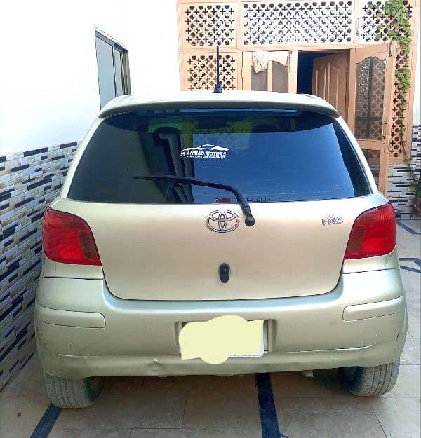 Toyota Vitz 2003 model 1