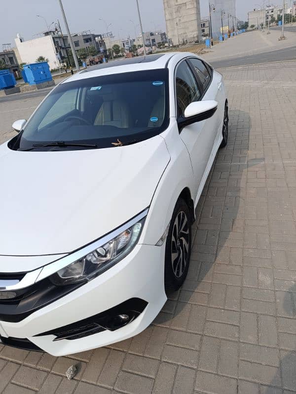 Honda Civic Oriel 2018 UG Red Meter 3