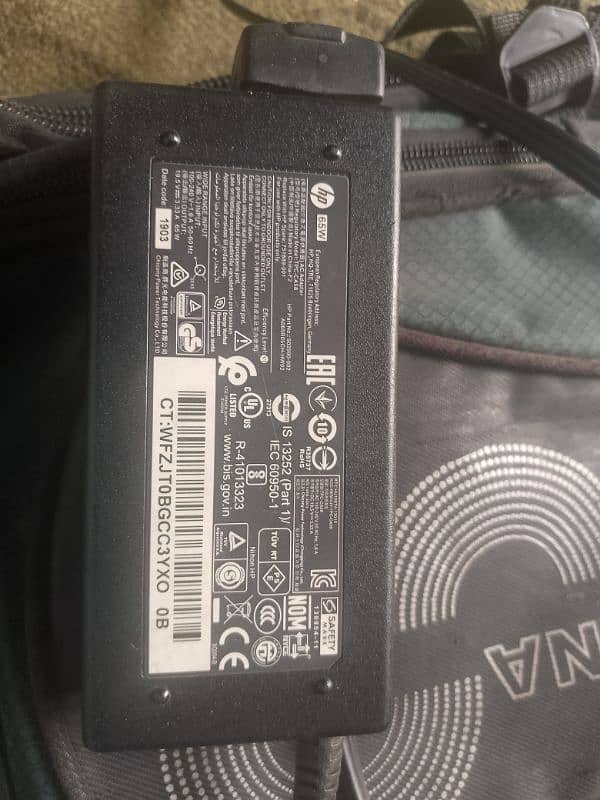 HP laptop charger For Sale 0