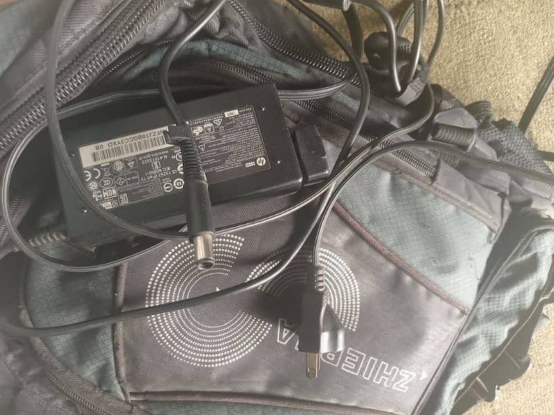 HP laptop charger For Sale 3