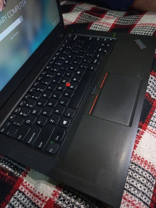 Lenovo Thinkpad T460 i5 6th generation 1