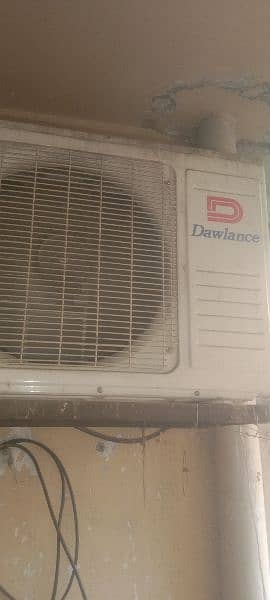 ac for sal only 3 month auss gas janvan hi 2