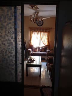 3 BED-DD (1ST FLOOR) FLAT AVAILABLE FOR SALE IN BOUNDARY WALL PROJECT KINGS COTTAGES, BLOCK-7 GULISTAN-E-JAUHAR