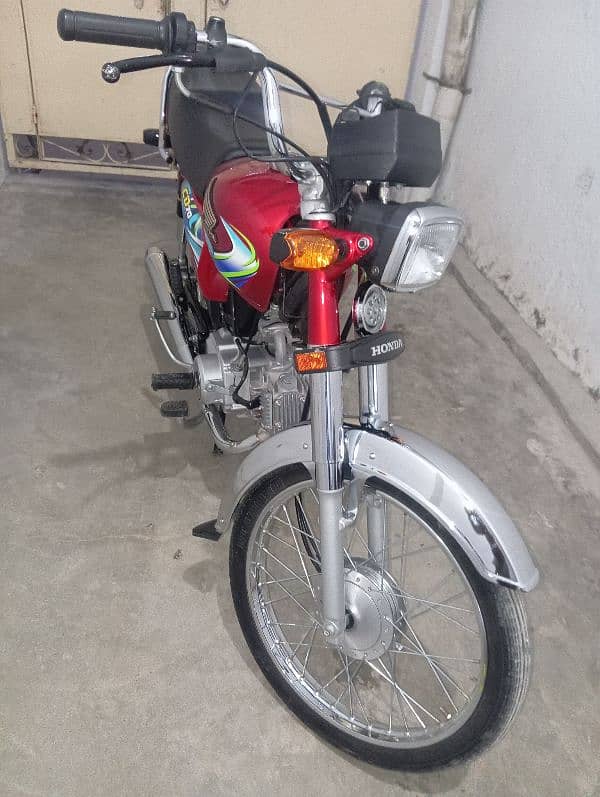 03400586831 aurgent for sale first owner bike Islamabad number 0