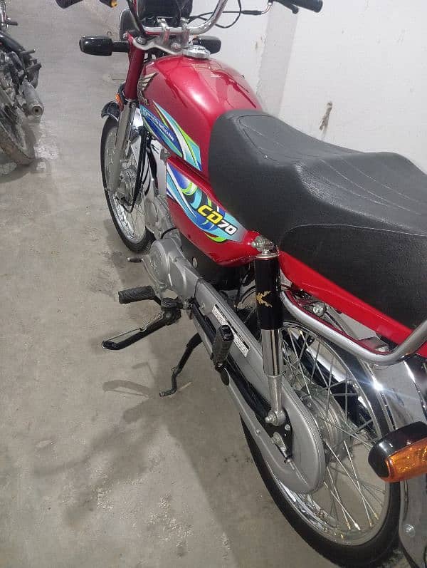 03400586831 aurgent for sale first owner bike Islamabad number 1