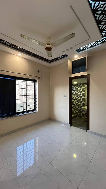 25*40 basement floor for rent 1