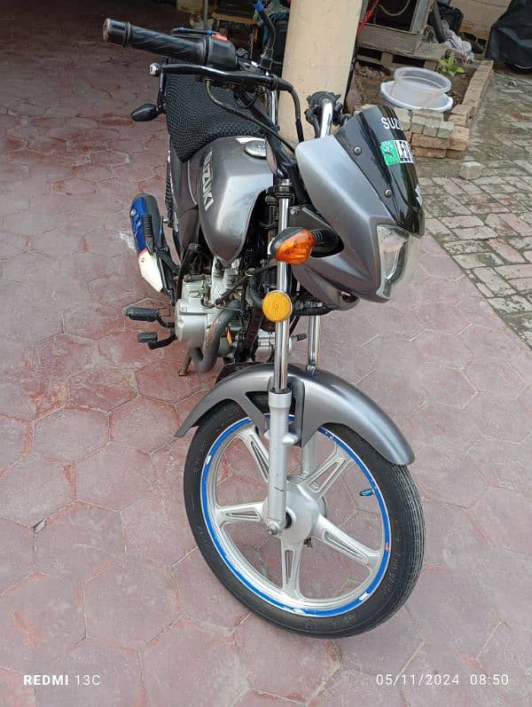 Suzuki GD 110 bike for sale new condition second owner 7