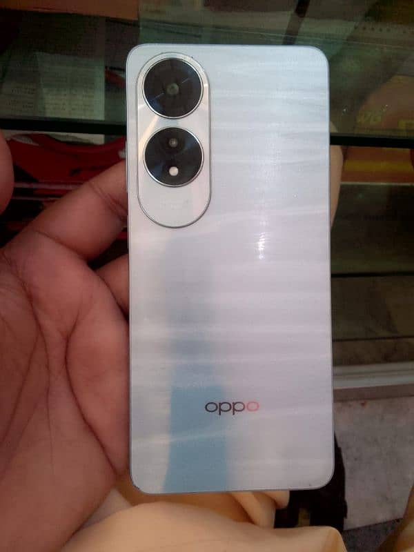 Oppo A 60  5 months ho ga ha use ma box charger sub kuch ha 3