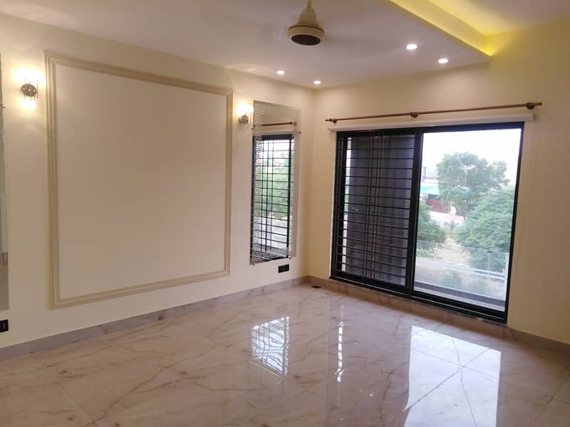 5 Marla Worth Seeing House on Top Location For Rent in DHA Phase 3 XX Lahore 0