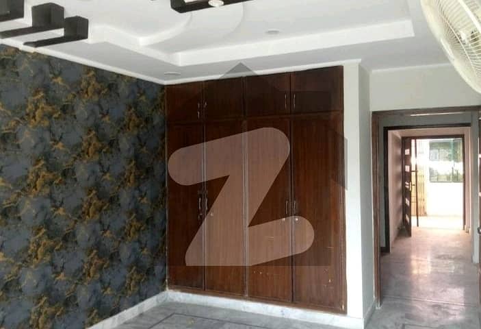 Best Options For Prime Location Flat Is Available For Sale In I-8 Markaz 9