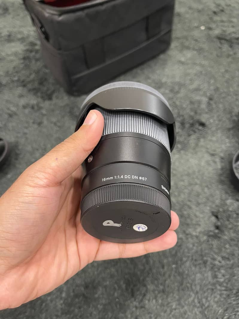 Sigma 16mm f1.4 DC DN For e mount 3