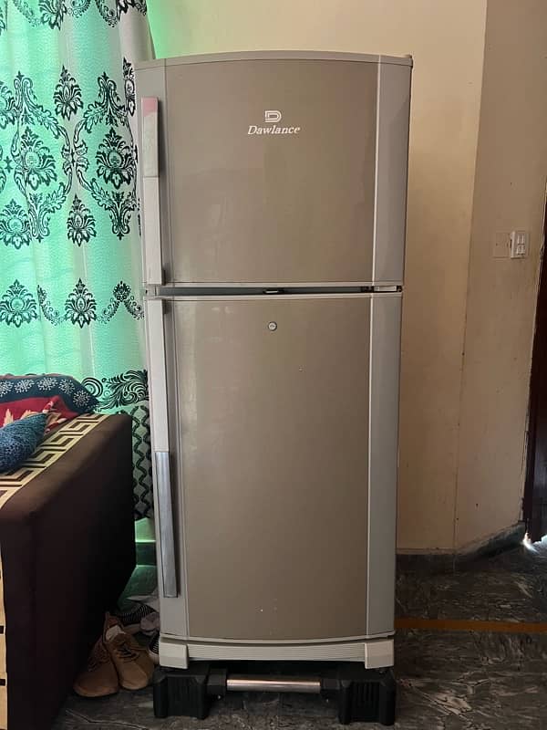 Dawlance Refrigerator medium size 2