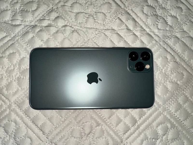 Iphone 11 pro max 256 GB PTA approved 10/10 condition 0