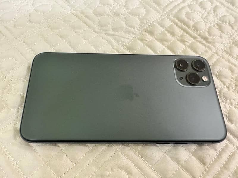 Iphone 11 pro max 256 GB PTA approved 10/10 condition 12