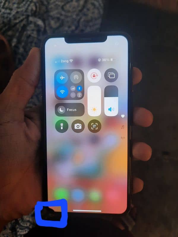 iPhone Xs max 7