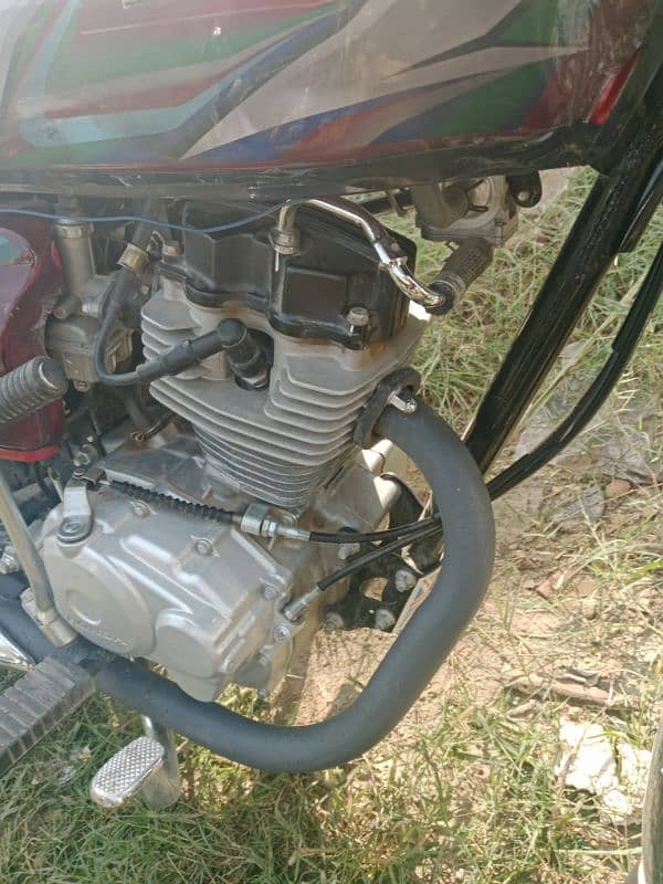 Honda 125 for sale Islamabad number smart card or fail b hain. . 4