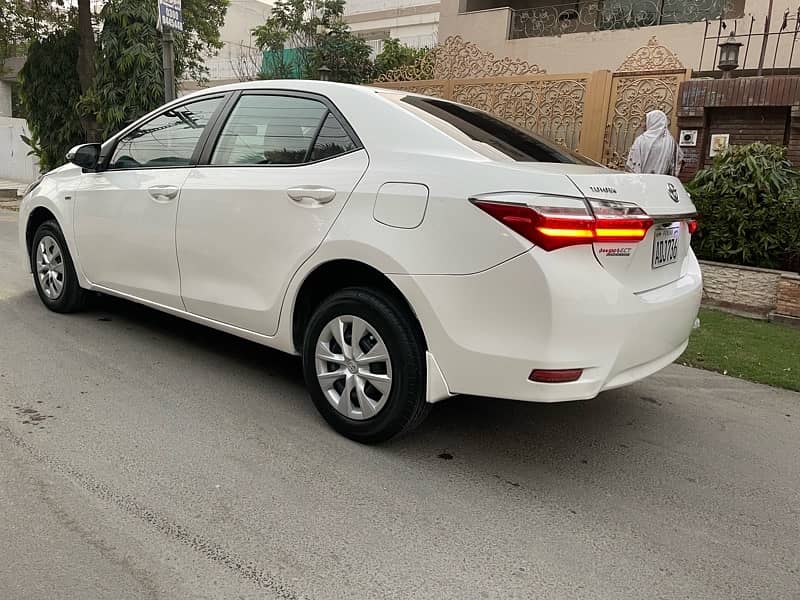 Toyota Corolla GLI 2019 3