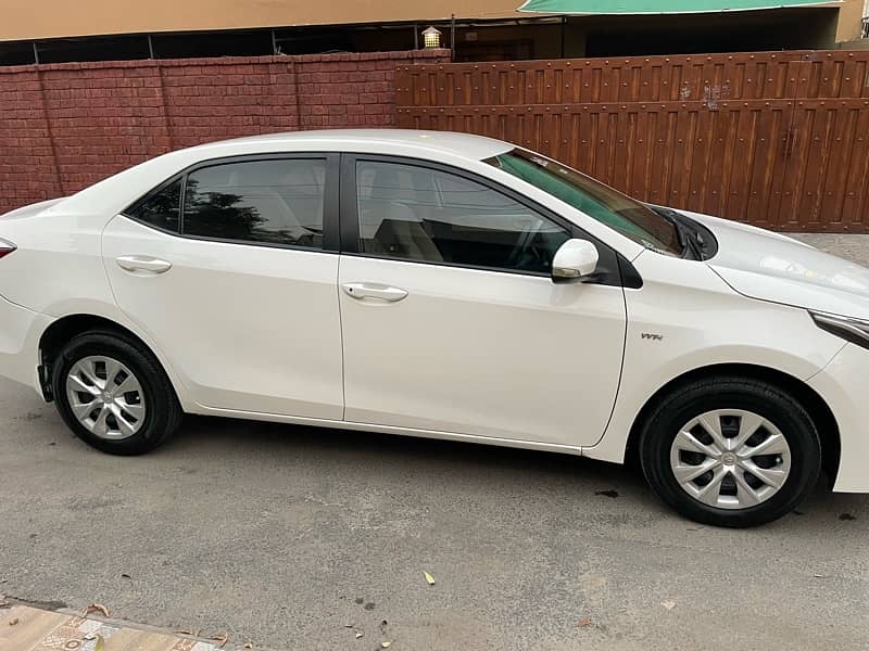 Toyota Corolla GLI 2019 4