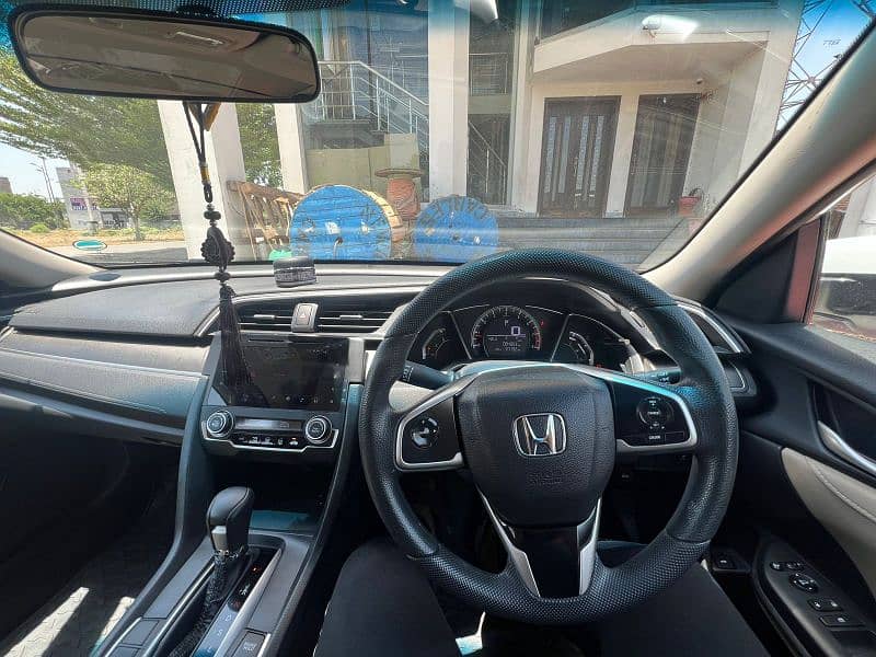 Honda Civic VTi Oriel Prosmatec 2019 11