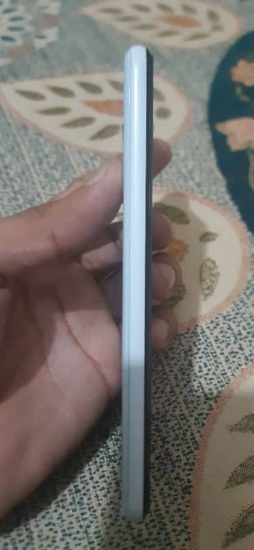 Google pixel 3 4/64 pta price can be negotiate 1