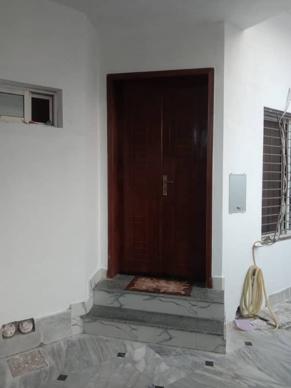 Get An Attractive House In Faisalabad Under Rs 8500000/- 5