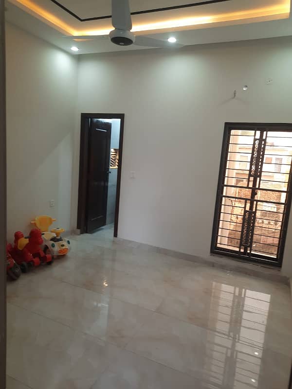 5 MARLA BRAND NEW UPPER PORTION FOR RENT 7