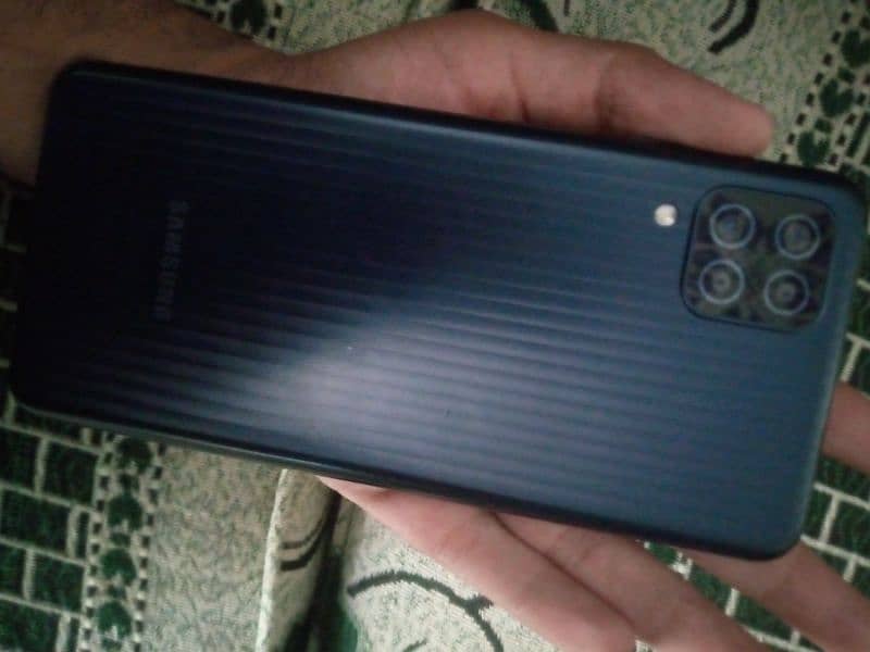 Samsung Galaxy M12 0