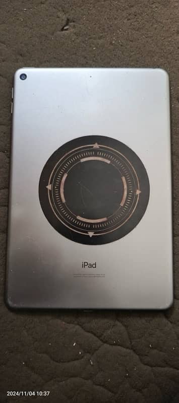 IPad mini5 256 argent sale 3