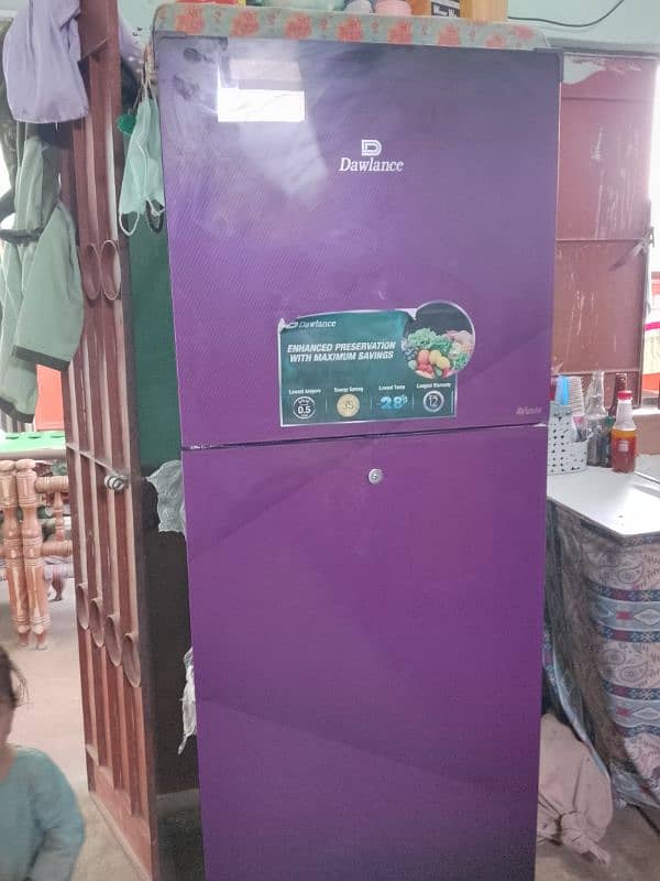 Dawlance fridge medium size 4