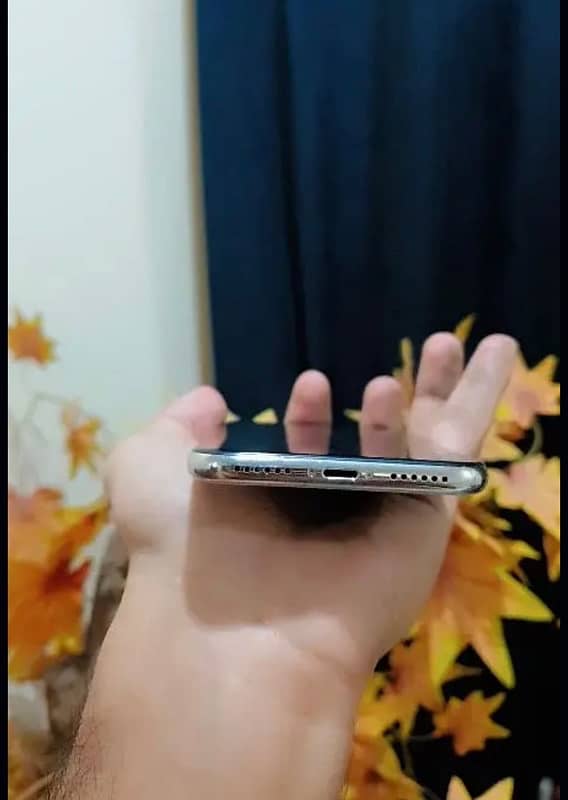 iphone x pta 256Gb 4