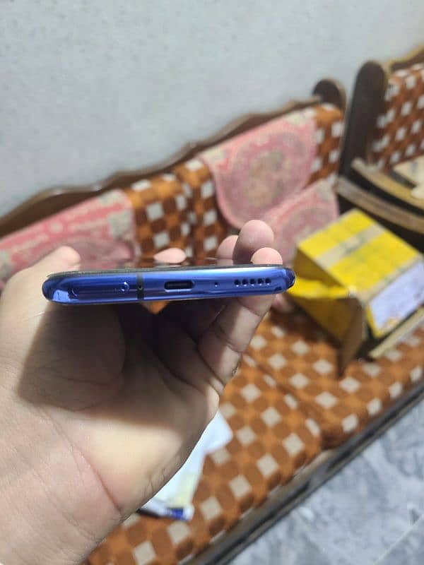 One Plus 7 pro (Dual SIM) 3