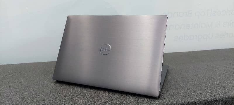 Dell Latitude 7490 0