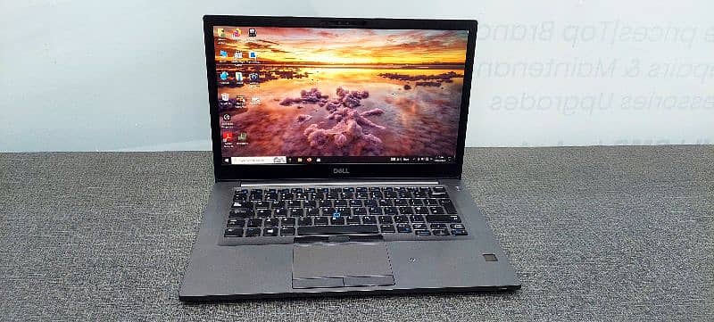 Dell Latitude 7490 4