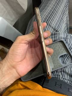 iphone 11 pro max 64gb pta aproved official  dual sim