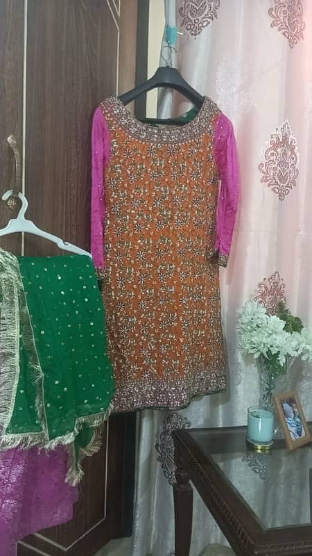 Haris shakeel bridal dress /suit for mehndi 2