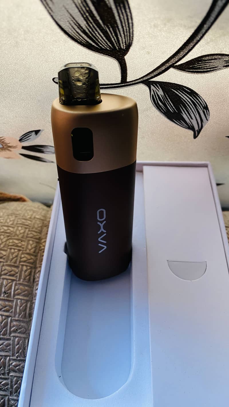 ONEO (oxva) Brown Brand New Open Box 4