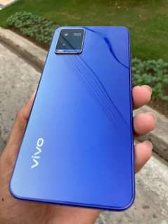 vivo Y21 4+64Only mobile and Charger