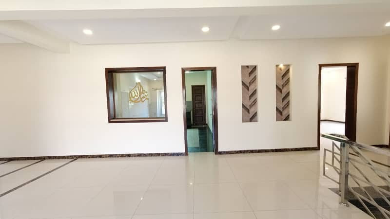 Prime Location In I-8/4 Of Islamabad A 1 Kanal Upper Portion Is Available 12