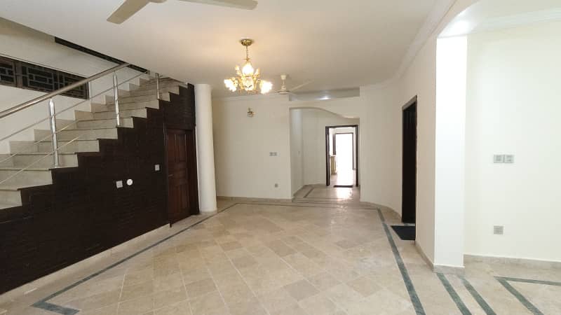 A Well Designed Prime Location House Is Up For sale In An Ideal Location In Islamabad 22