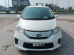 Honda Freed 1.5 2013 Model