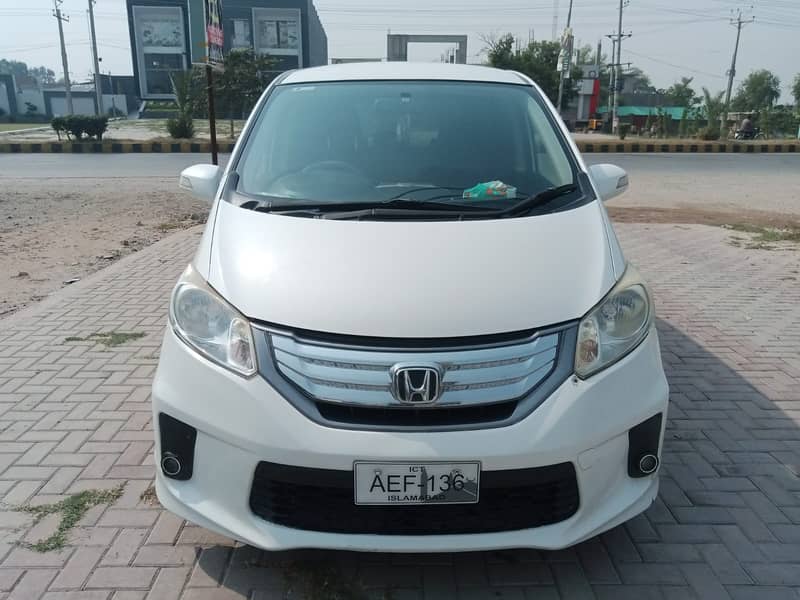 Honda Freed 1.5 2013 Model 0