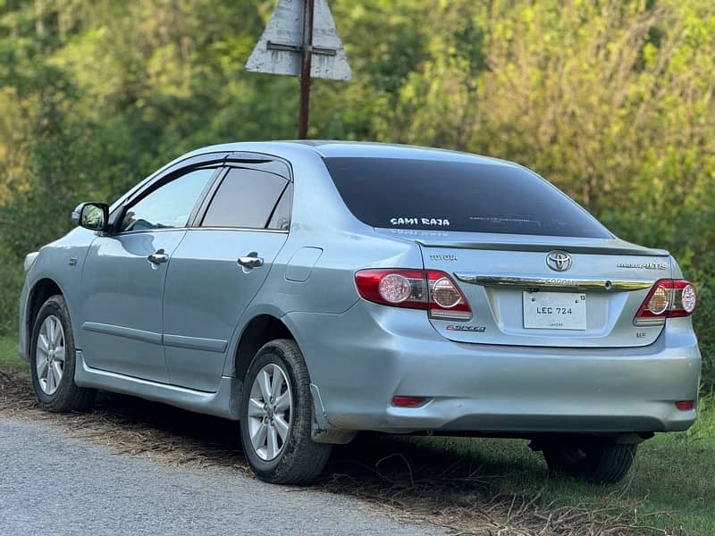 Toyota Corolla Altis 2013 2