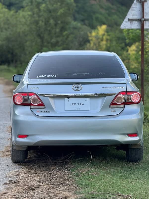 Toyota Corolla Altis 2013 3